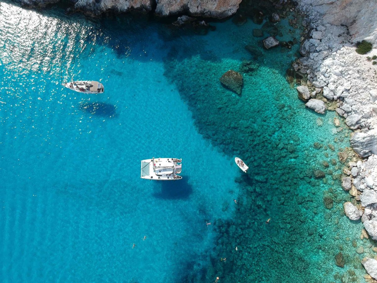 Milos Private Cruise | Private catamaran cruise Milos